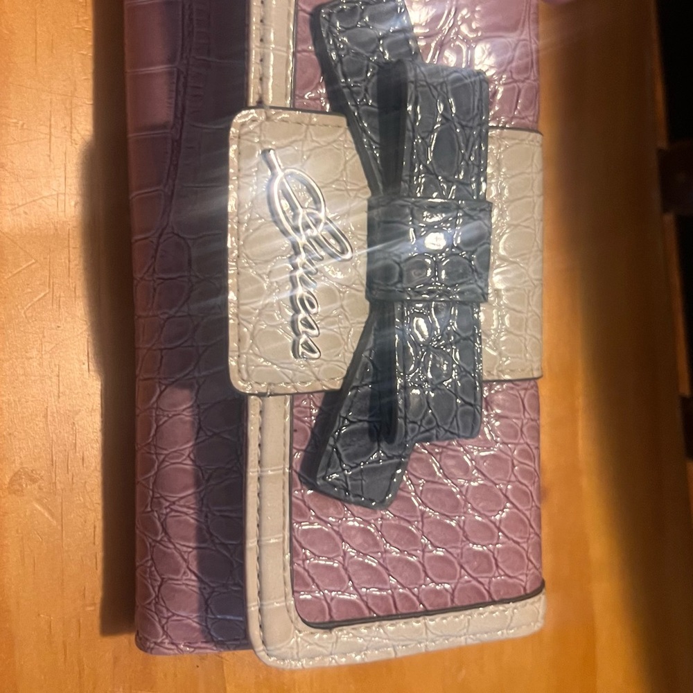 Wallet - Picture 2 of 4